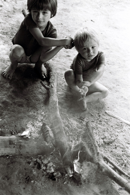 AÑO 1980 - BLANCO Y NEGRO - VIDA CAMPESINA EN PARAGUAY (JOSÉ MARÍA BLANCH)